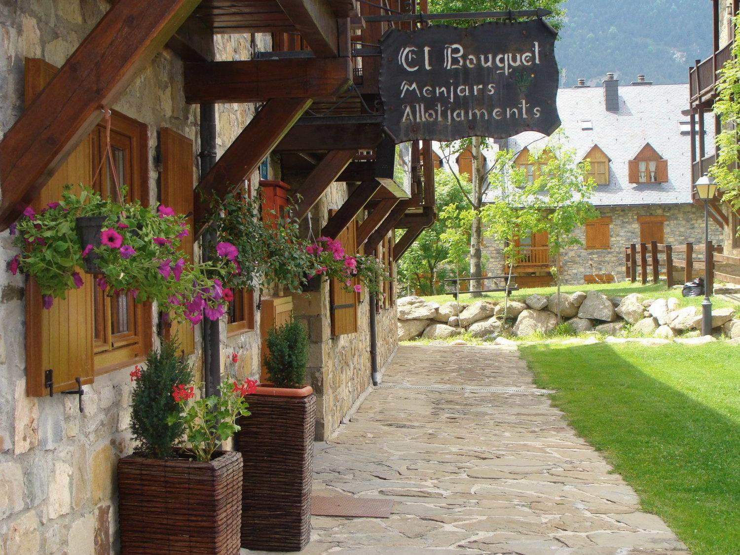 El Bouquet Hotel Pla de l'Ermita Kültér fotó